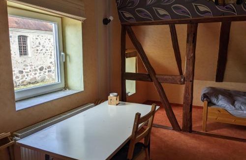 Dahre Bed & Breakfast | Cozy Altmark - Haus am Hang with Garden & Pet-Friendly Stay