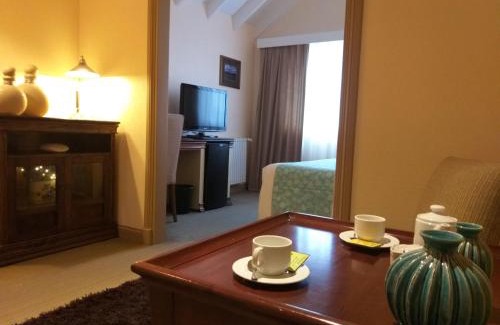 Macrozona Meseta Cerro Calafate Hotel | Discover Alto Calafate Hotel: Ocean View & Spa Retreat
