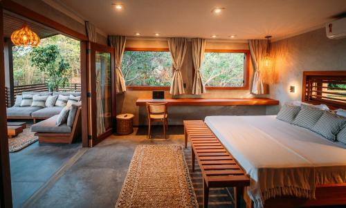 Atins Ski Chalet | Oceanfront Alto Can Atins: Guest Rated 10/10 & Pet Friendly