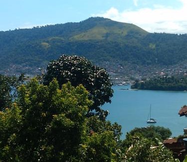 Marinas House | Discover Alto do Marinas: Guest Rated 9/10 with Breakfast