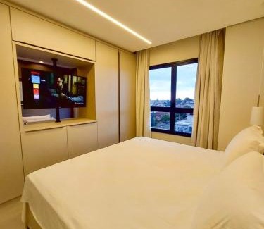 Santa Fe Apartment | Discover Alto Luxo: Oceanfront Comfort with King Simmons Bed