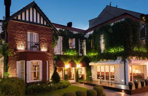 Mar del Plata Hotel | Guest Favorite: Altos de Guemes Hotel with Breakfast Included