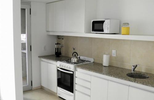 Centro Apartment | Discover Altos de Maipu: Family-Friendly & Accessible Stay