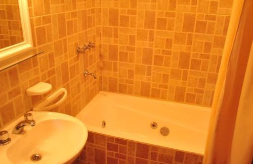 Huerta Grande Cabin | Family-Friendly Altos del Pucará with Heated Pool & Ocean View