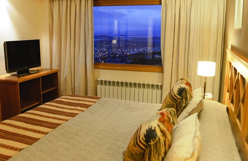Province of Tierra del Fuego Hotel | Elegant Altos Ushuaia Hotel with Spa & Family Amenities