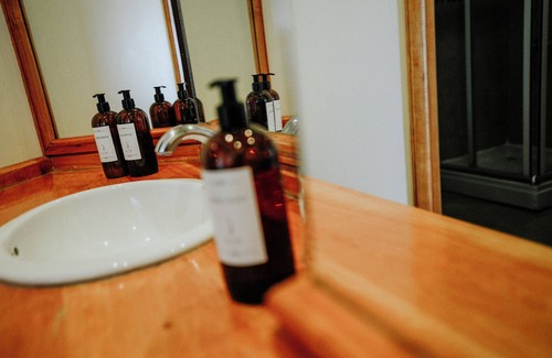 Province of Tierra del Fuego Hotel | Elegant Altos Ushuaia Hotel with Spa & Family Amenities