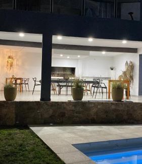 Villa Carlos Paz House | Altosdeloeste