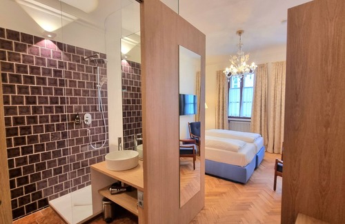 Altstadt Hotel | Discover Altstadt Hotel Wolf: 4-Star Stay with Spa and Breakfast