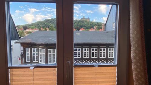 Wernigerode Old Town Apartment | Exceptional Altstadt-Refugium with Sauna & City Views