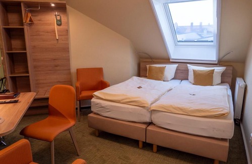 Grimma Bed & Breakfast | Discover Altstadthotel "Garni" Grimma – Family & Pet Friendly