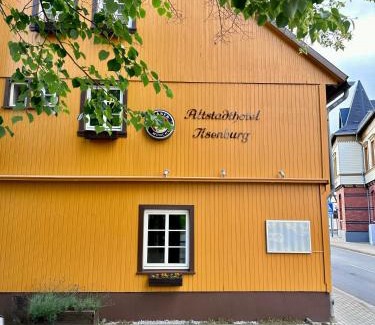 Ilsenburg Hotel | Discover Altstadthotel Ilsenburg: Family-Friendly Retreat