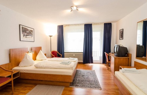 Braunschweig City Center Hotel | Stylish Altstadthotel Wienecke: Family-Friendly Amenities