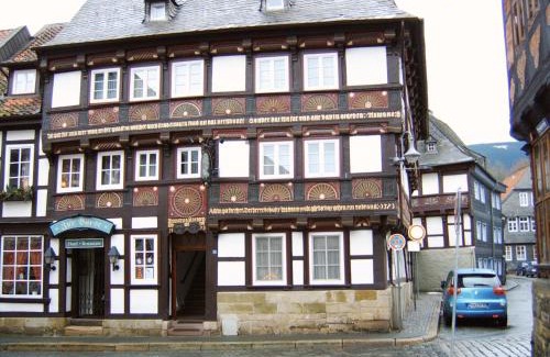 Goslar Hotel | Highly Rated Altstadthotel Zur Börse with Breakfast & Access