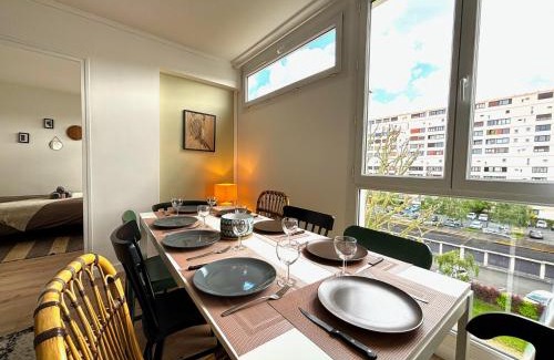Fresnes Apartment | Altura: Family-Friendly Stay Near RER B and Orly Airport