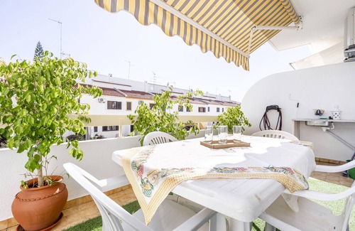 Altura Apartment | Explore Altura Inn: Beachfront Retreat with Stunning Views