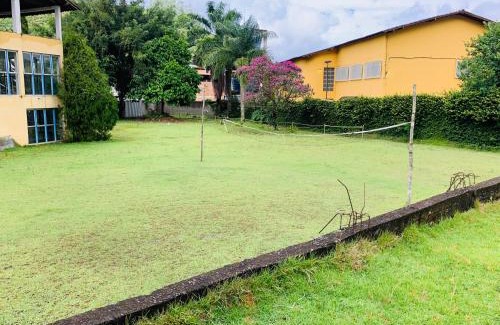 Vargem Alta House | Ideal Group Hotel with Pool and Pet-Friendly Options