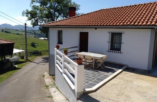 Ferrones House | Child-Friendly Alvares de Corvera - Guest Rated 9.9/10
