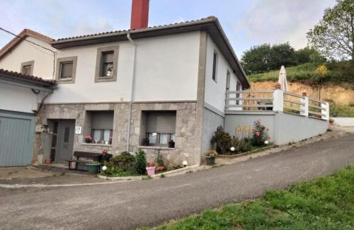 Ferrones House | Child-Friendly Alvares de Corvera - Guest Rated 9.9/10