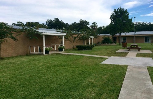 Alvin Hotel | Alvin Extended Stay