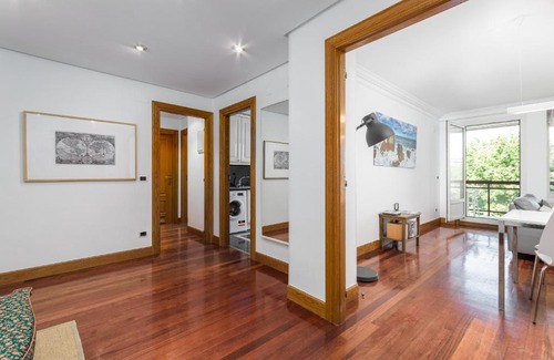 San Sebastian Centro Apartment | Inviting Stay at Always Easy I Pio Baroja with Pool Access
