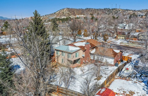 Central Colorado Springs House | Experience Always Somerset: Pet-Friendly Getaway Awaits