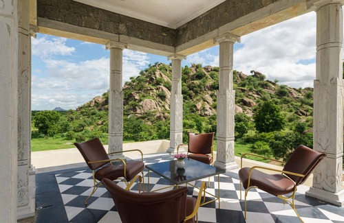 Ghanerao Villa | Elegant Amã Stays & Trails Abhay Manor with Pool and Pets