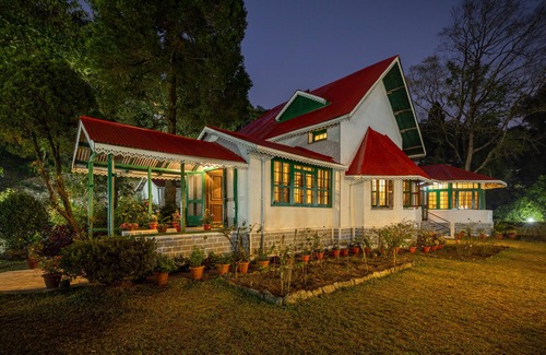 Kurseong Villa | Explore Amã Stays & Trails Wayside in Scenic Kurseong