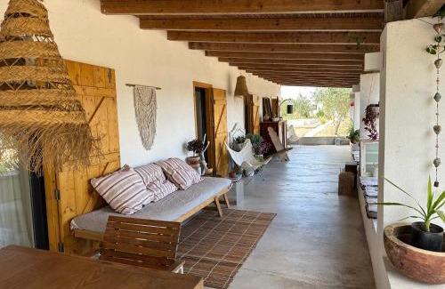 Grandola House | Discover Amélia's House: 4-Star Oceanfront Retreat