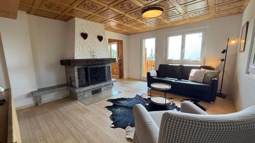 Bettmeralp Apartment | Relax at am Bärgbach 1.OG - Pet and Child-Friendly Stay