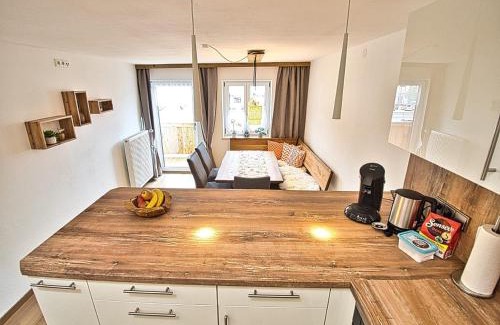 Oberschonau Apartment | Discover Am Bruckenstüberl: 4-Star Pet-Friendly Retreat
