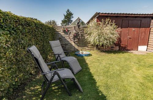 Mielenhausen Apartment | Cozy Am Feldrain: Oceanfront Retreat with Spa & Breakfast