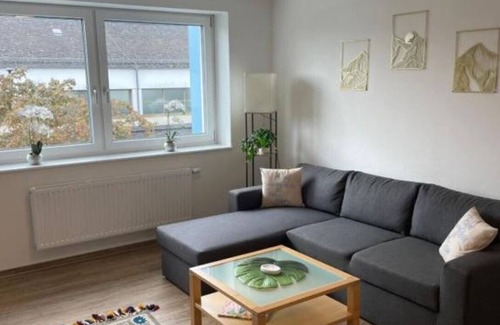 Amberg Apartment | Convenient Comfort at AM Fleurystr in Central Amberg