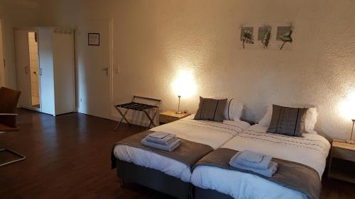 Kallenhardt Hotel | Discover Am Glenne: Pet-Friendly Retreat with Breakfast