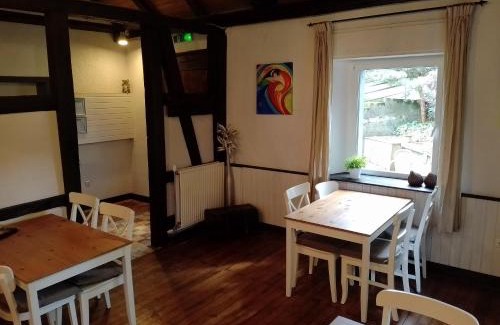 Kallenhardt House | Family-Friendly Getaway at Am Glenne Ferienhaus