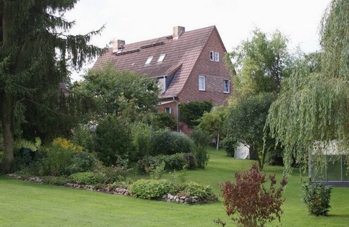 Lubstorf Apartment | Ocean View Retreat at Am Hegehof - Perfect for Families
