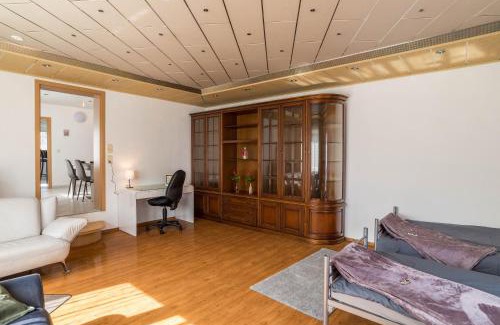 Sindelfingen Apartment | Family-Friendly Retreat at am Hirnach 2 – Rated 8.6/10