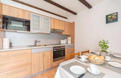 Arrach Apartment | Oceanfront Retreat: Am Hohen Bogen by Interhome