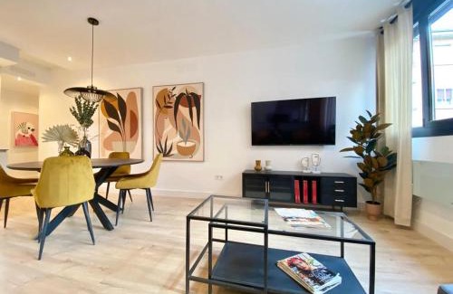 Segovia Apartment | Kid-Friendly Retreat: AM II Segovia VUT - Rated 9/10