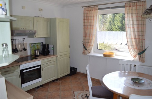 Heilbad Heiligenstadt Apartment | Perfect Getaway at Am Klostergarten Wohnung Mond - 10/10 Rating