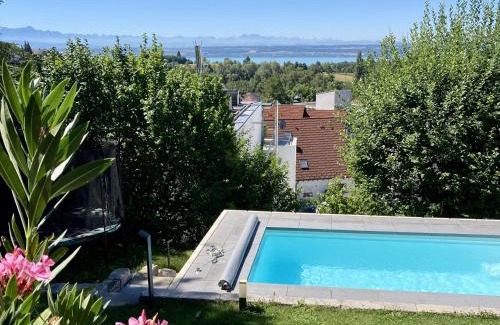 Daisendorf Apartment | Top-Rated Family Hotel: Am Lichtenberg Awaits You!