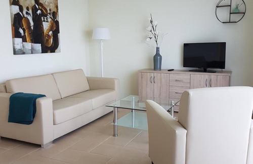 Bunde Bed & Breakfast | Discover Am Lindenhof Bunde: Spa & Family-Friendly Retreat