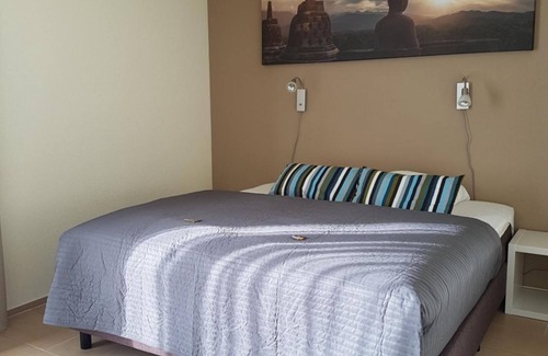 Bunde Bed & Breakfast | Discover Am Lindenhof Bunde: Spa & Family-Friendly Retreat