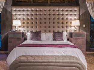 Thorny Bush Game Reserve Cabin | Relax at AM Lodge, Villa & Spa - 5-Star Hoedspruit Retreat