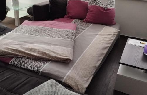 Zella-Mehlis Apartment | Kid-Friendly Retreat at Am Lubenbach - Rated 9.7/10