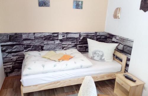 Thiergarten Hotel | Pet-Friendly Retreat at Am Mühlteich with Breakfast Included