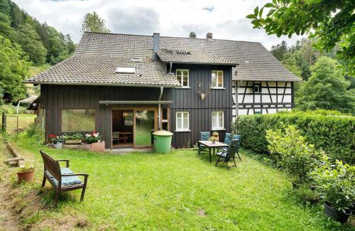 Baden-Baden Apartment | Discover Am Rubach: Family-Friendly Retreat with 9/10 Rating