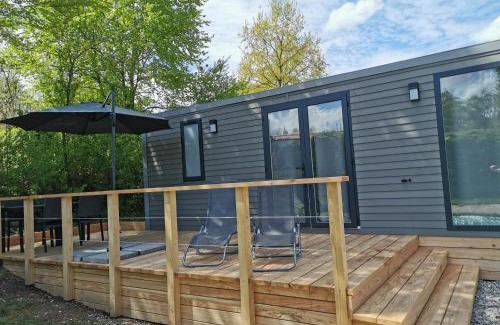 Seekirchen am Wallersee House | Oceanfront Retreat at Am See 90 - Rated 8.8 by Guests