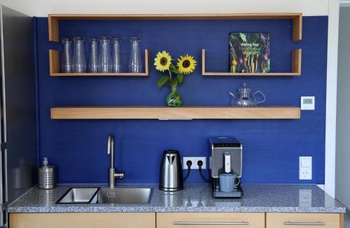 Simmern Apartment | Oceanfront Bliss at Am Stadtgarten - Rated 9.6 by Guests