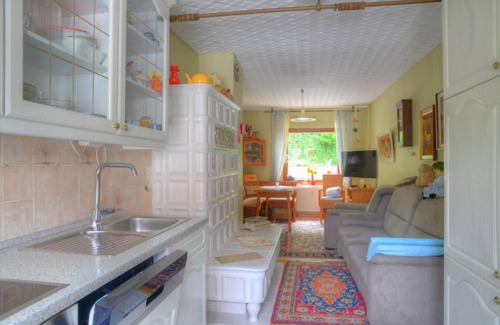 Schwalenberg Apartment | Pet-Friendly Retreat: Am Steintisch with Lake Views & Spa