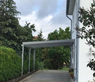 Seesen Apartment | Family-Friendly Stay at Am Steinway - Park: Rated 10/10